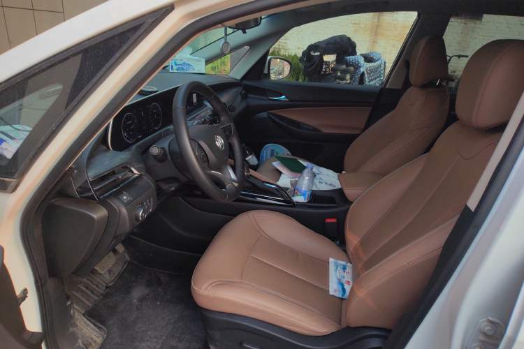 Used Buick GL6 2021 323T Mild Hybrid Connect Luxury Model Left Front Seat