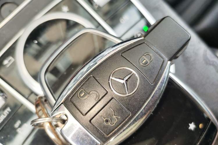 Used Mercedes-Benz C-Class 2015 C 200 L Sport Edition
