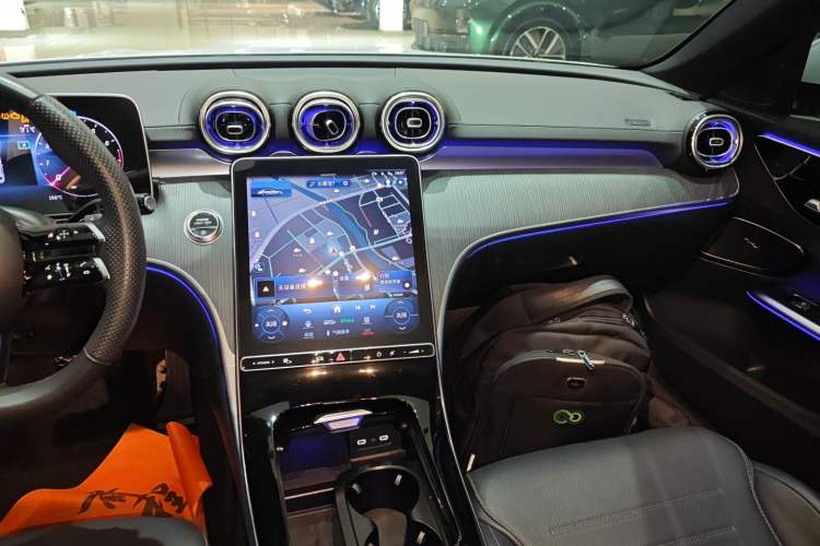 Used Mercedes-Benz C-Class 2024 Restyled C 260 L Sport Edition Audio And AC Panel