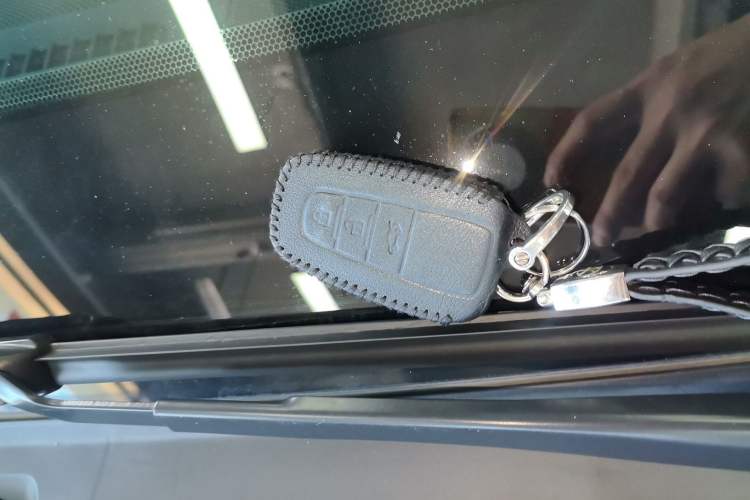 Used Toyota Avalon 2019 2.0L Luxury Edition China VI Standard