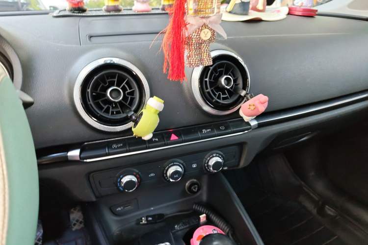 Used Audi A3 2018 30th Anniversary Edition Limousine 35 TFSI Fashion Model