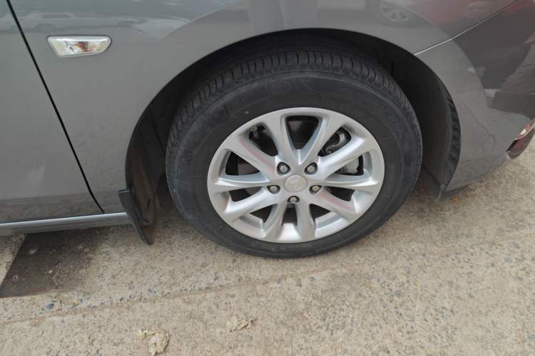 Used Buick GL6 2018 18T 5-Seater Elite Version