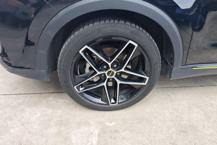 Used Roewe RX5 2023 PLUS 330TGI Automatic Trendsetting Smart Edition