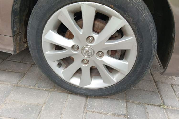 Used BAIC E Series 2012 Hatchback 1.5L Manual Leshang Version