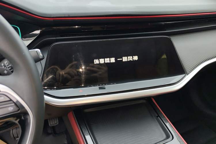 Used Dongfeng Aeolus Yixuan MAX 2021 1.5T Ultra-Stylish Trendsetter Edition
