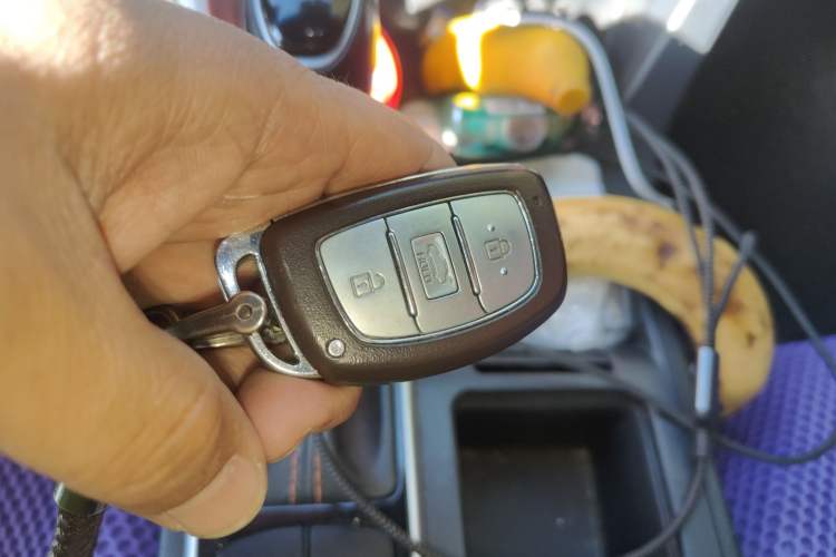 Used Hyundai Sonata 2015 1.6T GLS Smart Model Vehicle Key