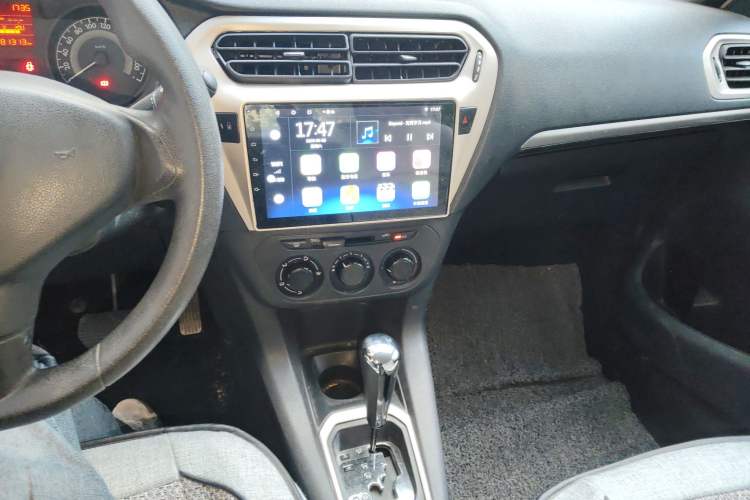 Used Peugeot 301 2014 1.6L Automatic Comfort Edition Audio And AC Panel