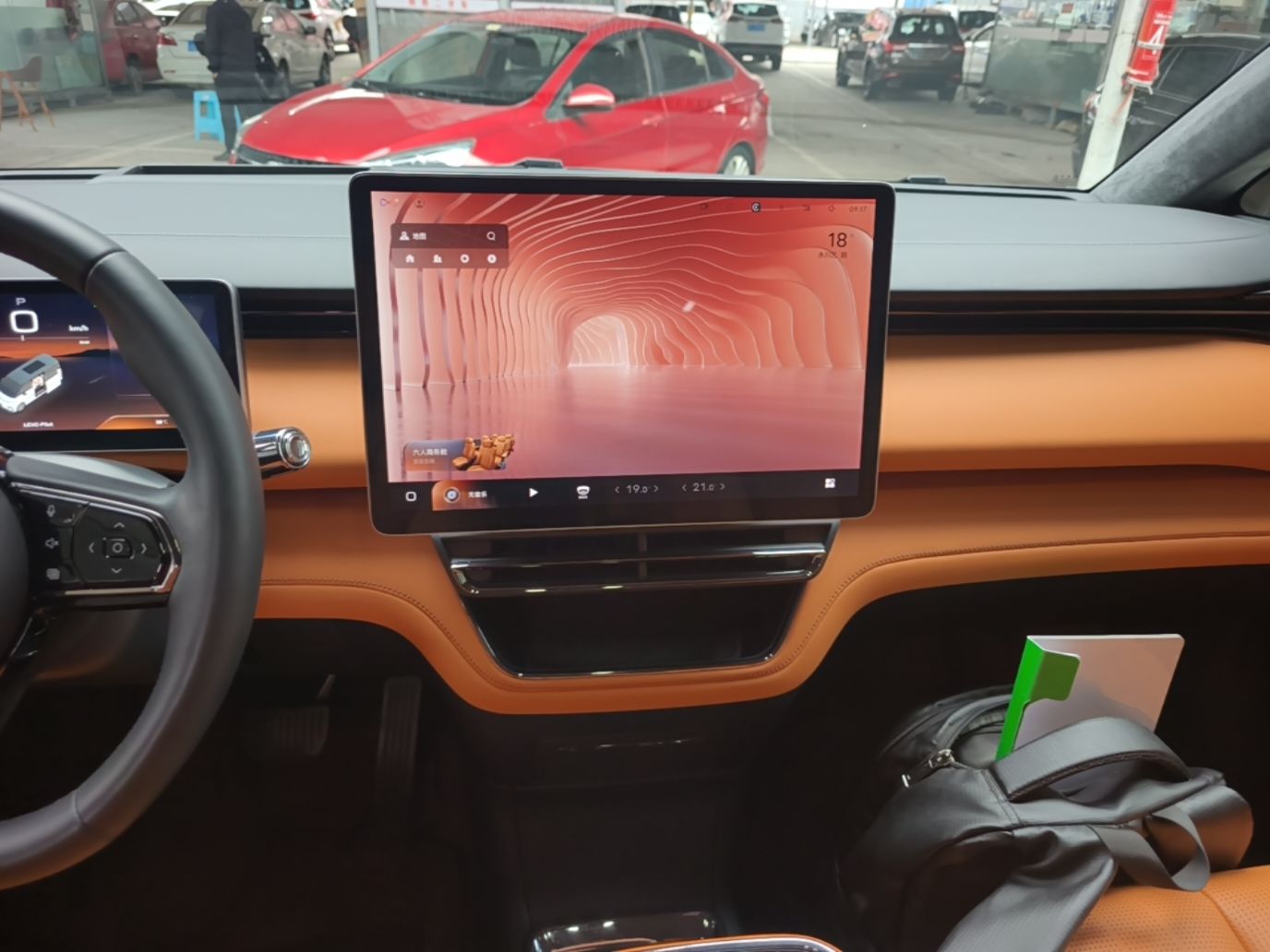 Geely Galaxy LEVC L380 2024 140-Degree 6-Seater All-Wheel-Drive Ultra — снимка 15