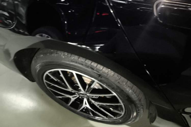 Used BYD Seal 2024 HONOR Edition DM-i 1.5L 121km Prestige Model Exterior 4