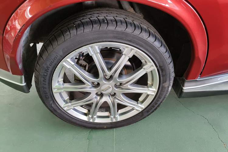 Used Infiniti ESQ 2014 1.6L Spontaneous Edition