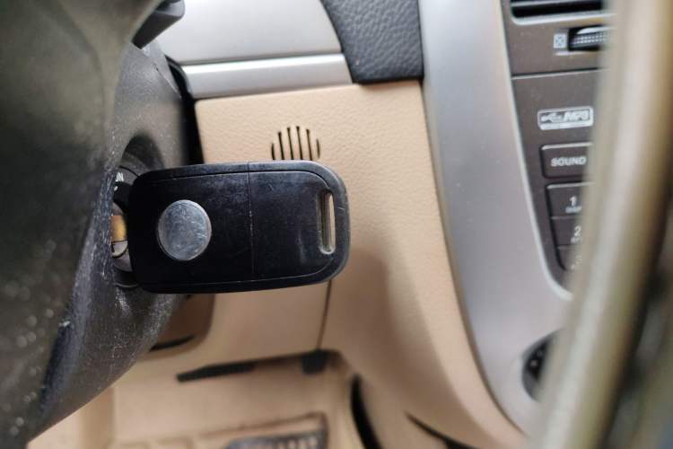 Used Buick Excelle 2013 1.5L Automatic Classic Model