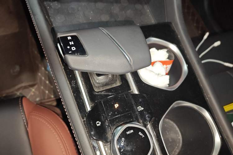 Used CHANGAN Eado 2023 Changan Edition PLUS Blue Whale NE 1.4T GDI DCT Prestige Version