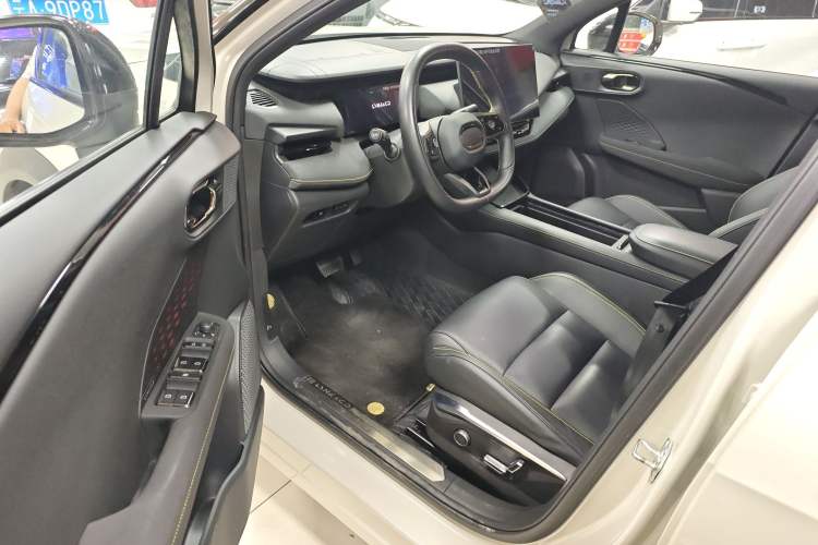 Used Lynk & Co 06 2025 Renew 1.5T Halo
