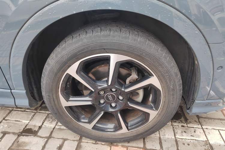 Used Audi Q3 2022 40 TFSI RS Package Performance Model
