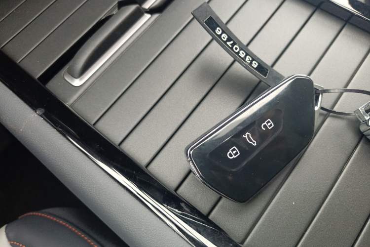 Used Volkswagen ID.7 VIZZION 2024 AIR model Interior 1