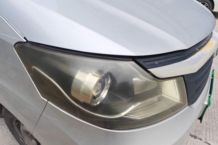 Used CHANGAN KAICHENG Ruixing M90 2017 2.0L Value Edition High-Roof 6-Seater Dual-Swing Doors 4G94S