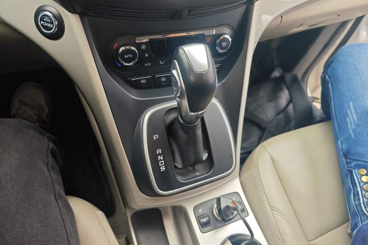 Used Ford Kuga 2013 2.0L GTDi Four-Wheel Drive Premium Model