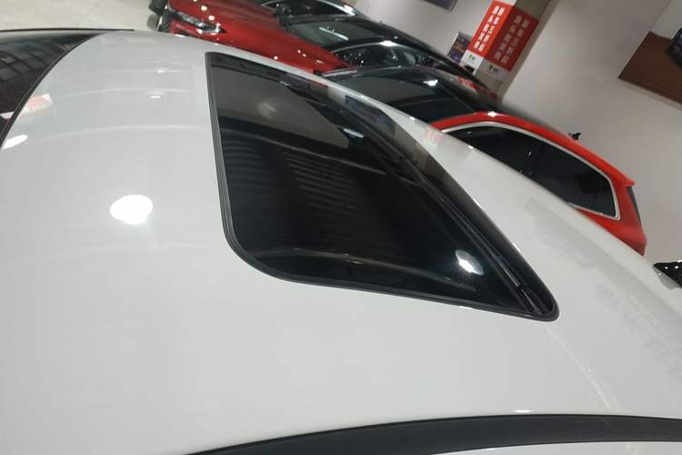 Used Hyundai Elantra 2023 1.5L CVT LUX Prestige Edition
