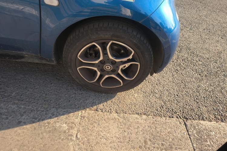 Used smart fortwo 2018 0.9T 66kW Hardtop Pioneer Edition China V Emission Standard