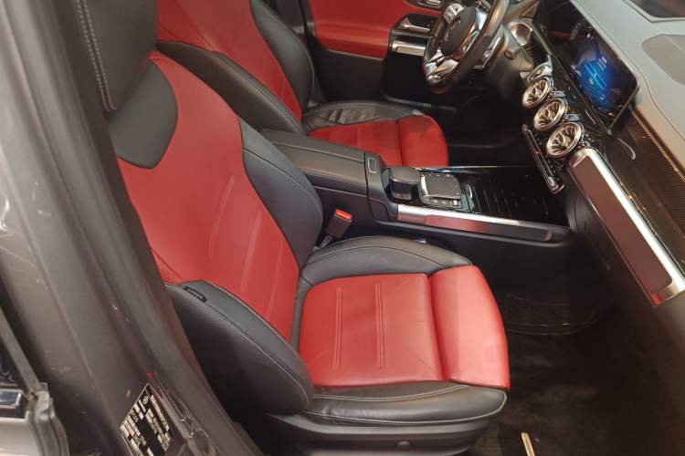 Used Mercedes-Benz GLB AMG 2021 AMG GLB 35 4MATIC Right Front Seat