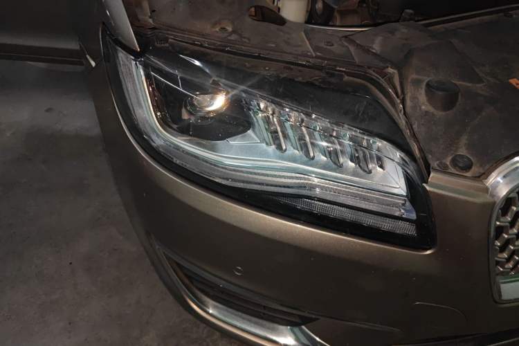 Used Lincoln MKZ 2019 2.0T Luxury Edition China VI Standard Right Front Headlight