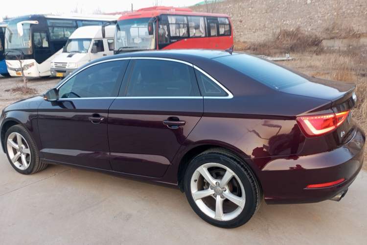 Used Audi A3 2015 Limousine 40 TFSI Automatic Comfort Model
