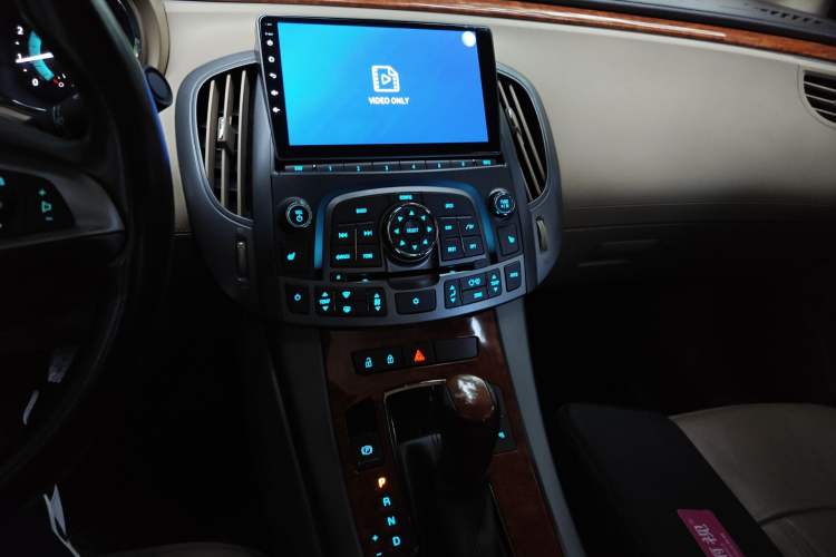 Used Buick LaCrosse 2011 2.4L SIDI Haoya Edition