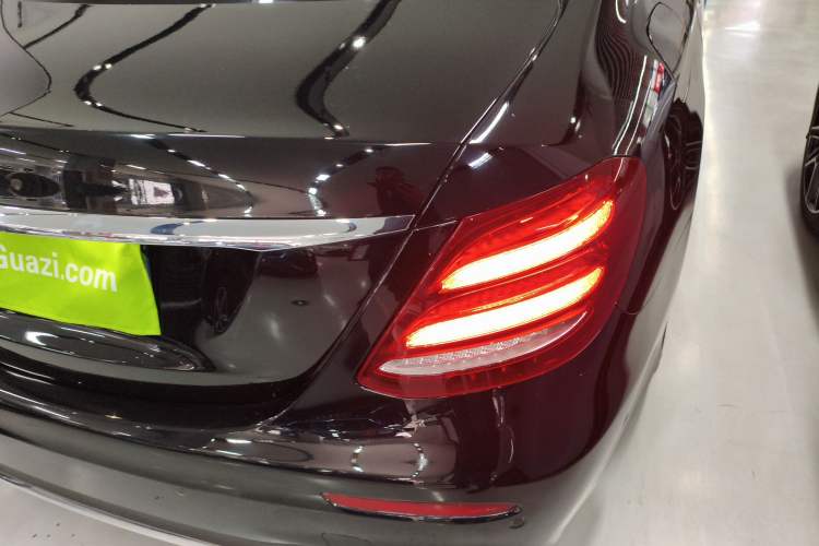 Used Mercedes-Benz E-Class 2019 Restyled E 300 L Sporty and Stylish Edition
