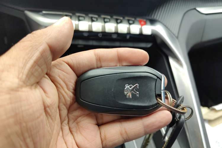 Used Peugeot 5008 2017 380THP 7-Seater Elite Edition Vehicle Key