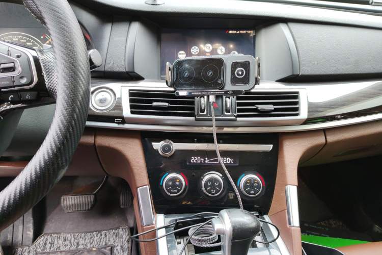 Used Haval H7 2018 Revised Version Blue-Label H7 2.0T Automatic Smart Enjoyment Trim
