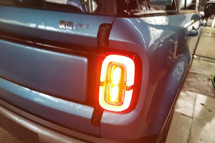 Used Baojun Spark EUV 2024 Flagship Edition 4 Seats Exterior 3