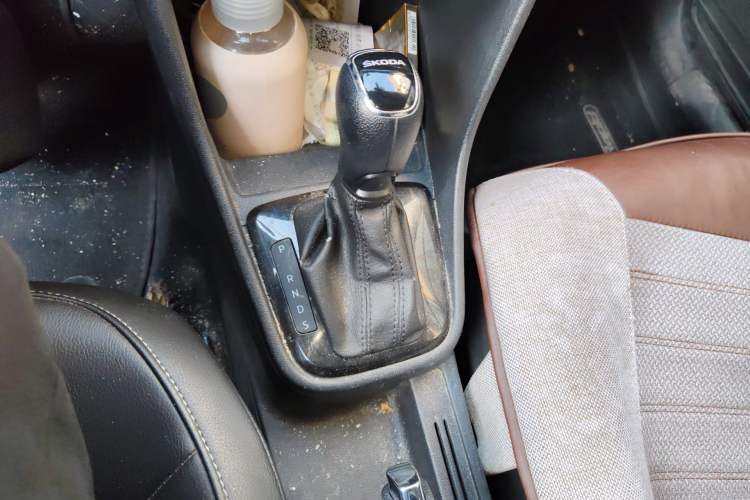 Used Skoda Rapid Spaceback 2016 Revised 1.6L Automatic Chuanxing Version