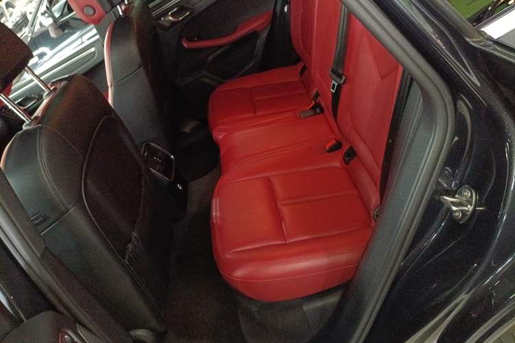 Used Porsche Macan 2021 Macan 2.0T