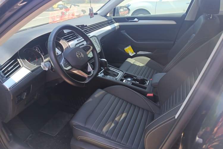 Used Volkswagen Magotan 2020 280TSI DSG Comfort Edition Left Front Seat