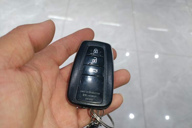 Used Toyota Camry 2021 Dual-Motor 2.5 HGVP Leading Edition Vehicle Key