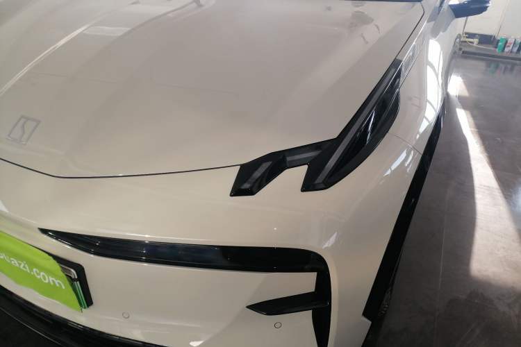 Used Zeekr X 2023 Four-Wheel-Drive YOU Edition 5 Seats
