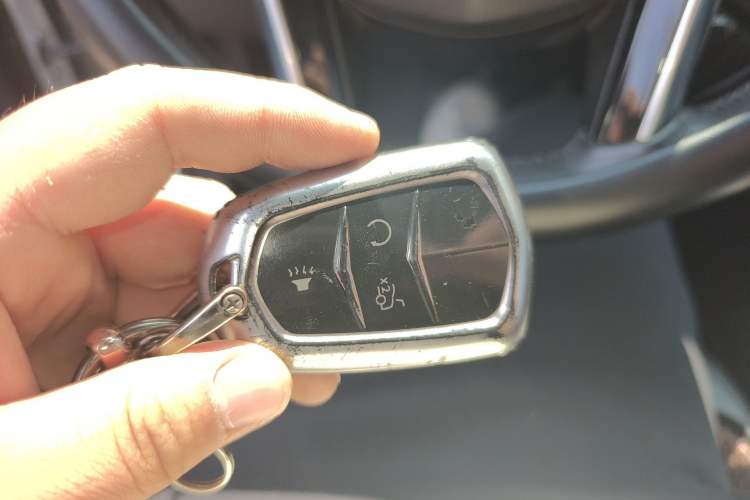 Used Cadillac SRX 2015 3.0L Comfort Version