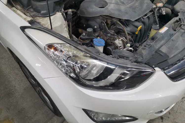 Used Hyundai Elantra (5th Generation / Langdong) 2015 1.6L Automatic Leading Model
