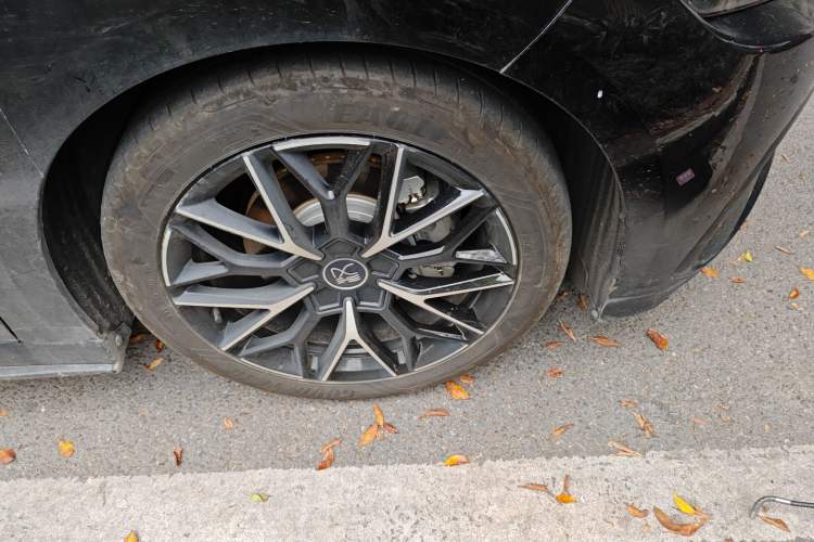 Used BYD Han 2025 DM-i 125KM Prestige Model