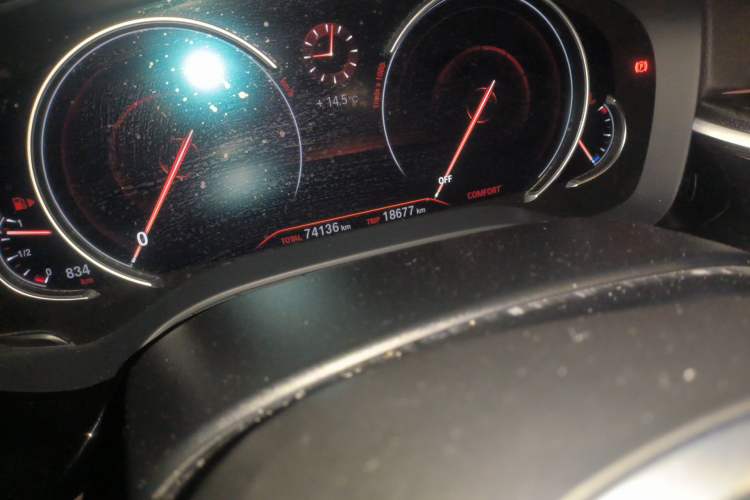 Used BMW 5 Series 2018 525Li M Sport Package Odometer Close Up