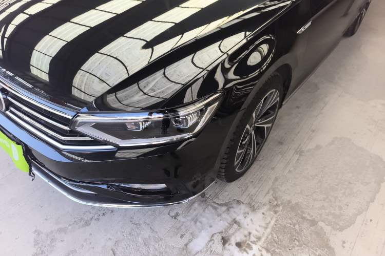 Used Volkswagen Magotan 2020 330TSI DSG Luxury Edition
