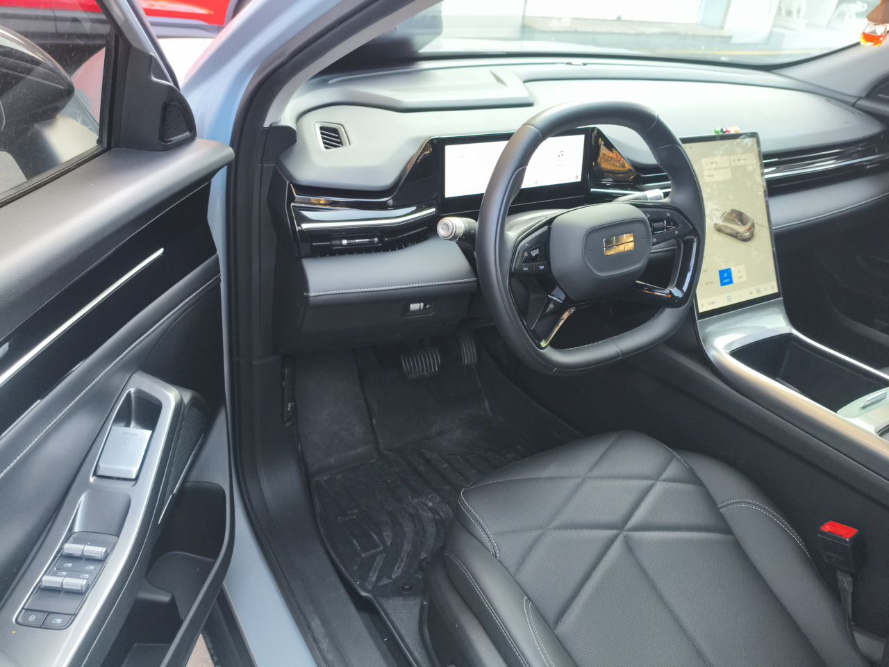 Geely Galaxy L6 2024 60km PLUS Dragon Edition — снимка 19