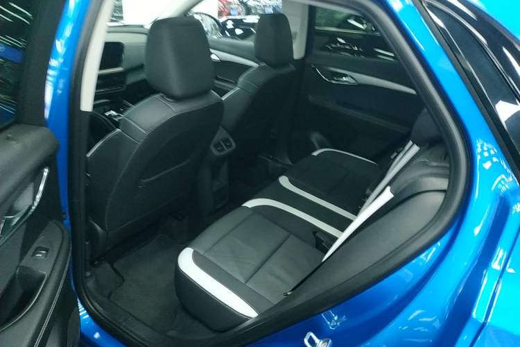 Used Buick Envision 2024 Encore S 25T Ignite Black Style Edition
