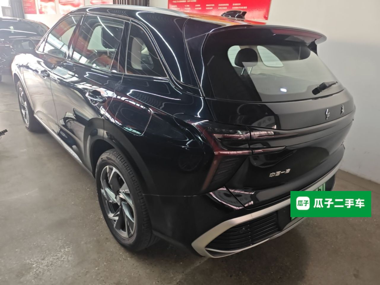 Hongqi HS3 PHEV 2025 Model 117km Jingwei Edition — снимка 4