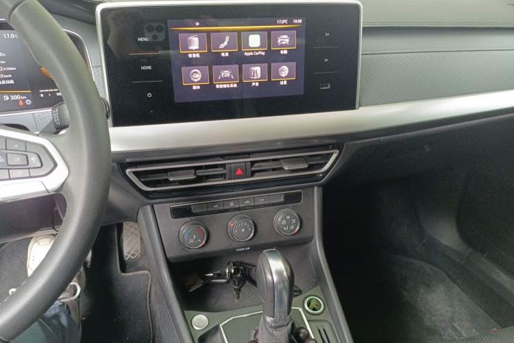 Used Volkswagen Lavida 2023 280TSI DSG Full-Comfort Edition Audio And AC Panel