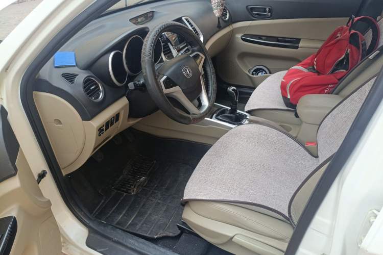 Used CHANGAN Eado 2014 1.6L Manual Luxury Model
