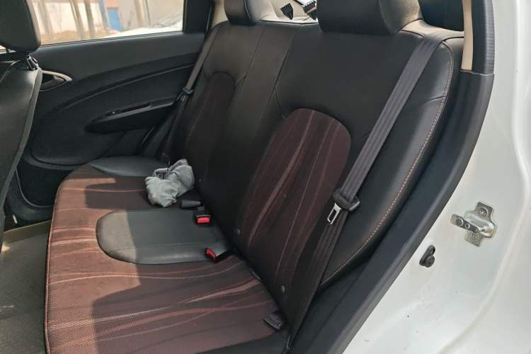 Used Chevrolet Sail 2013 Sedan 1.2L Manual Fashionable Happiness Edition