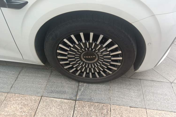 Used Zeekr 009 2022 WE Edition
