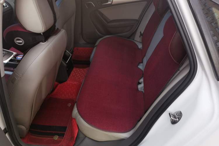 Used Audi A4L 2011 2.0 TFSI Comfort Model