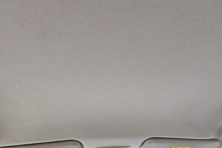 Used Baojun 730 2019 1.5T CVT Fashion Model 7 Seats China V Emission Standard Headliner